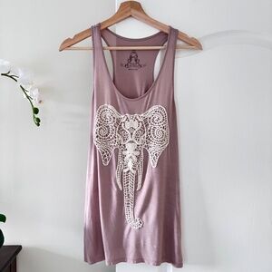 Bear Dance Tank Top with Crocheted Lace Elephant Design Women’s Size Medium